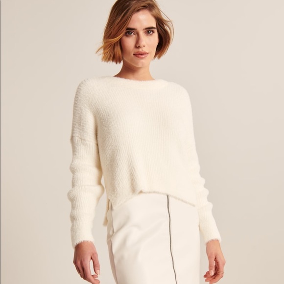 Abercrombie & Fitch Sweaters - Abercrombie & Fitch Eyelash Crew Sweater